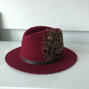 Burgundy Wool Fedora Hat With Feathers Detail